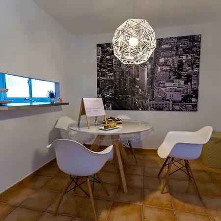 Semesterbostad Casa Alvaria *