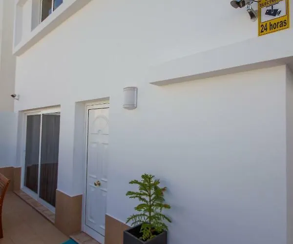 Casa Alvaria בית נופש *