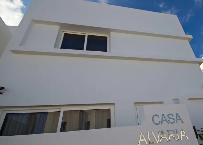 Casa Alvaria * Punta Mujeres