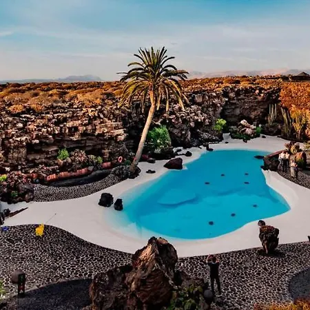 Casa Alvaria بيت للعطل